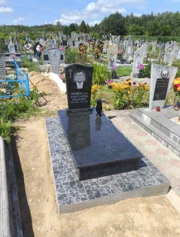 Памятник одиночный 093